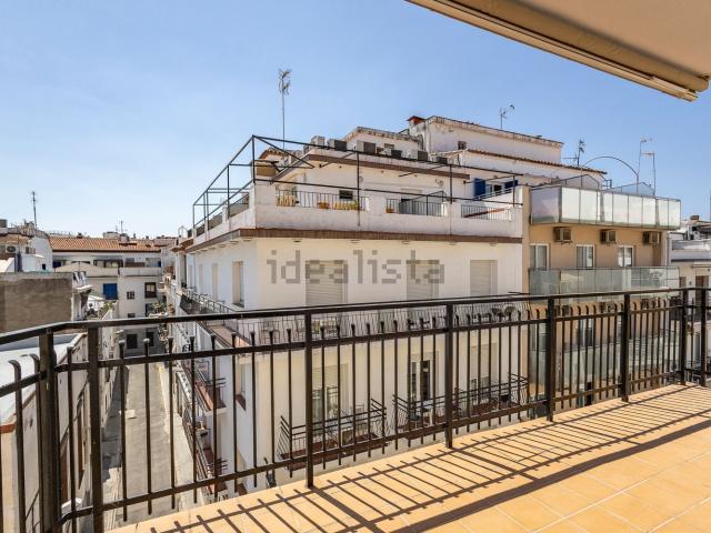 Piso, Sitges