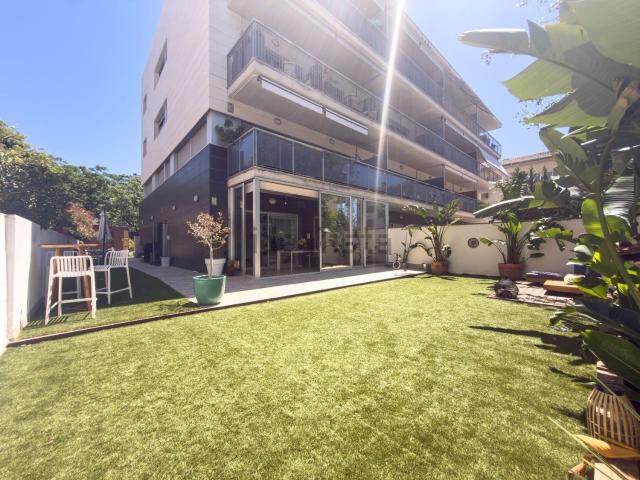Piso, Sitges