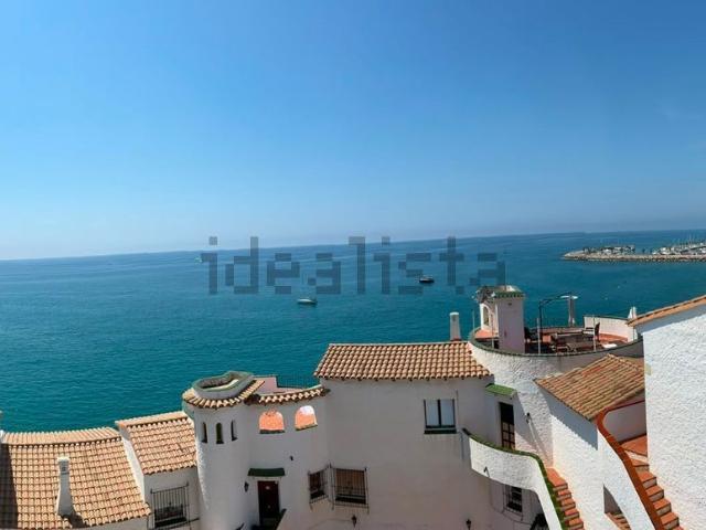 Piso, Sitges