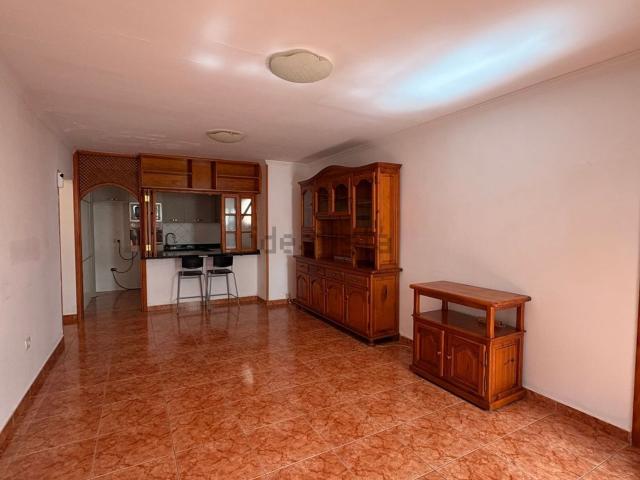 Piso, Tias