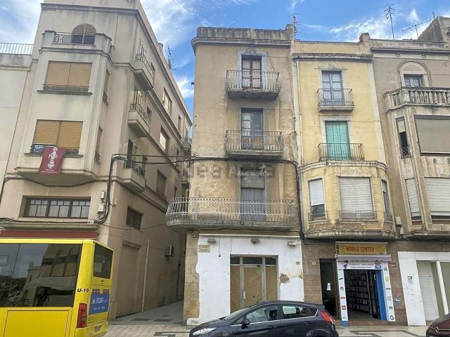 Piso, Tortosa