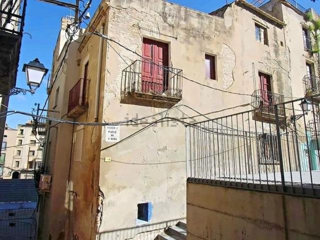 Piso, Tortosa