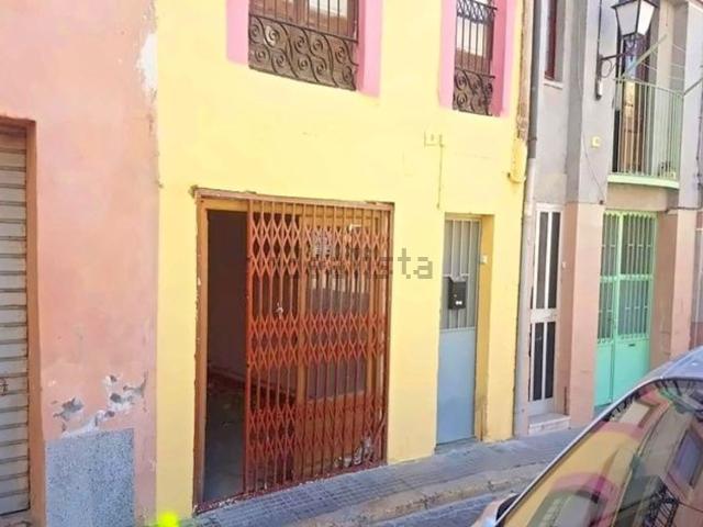 Piso, Tortosa