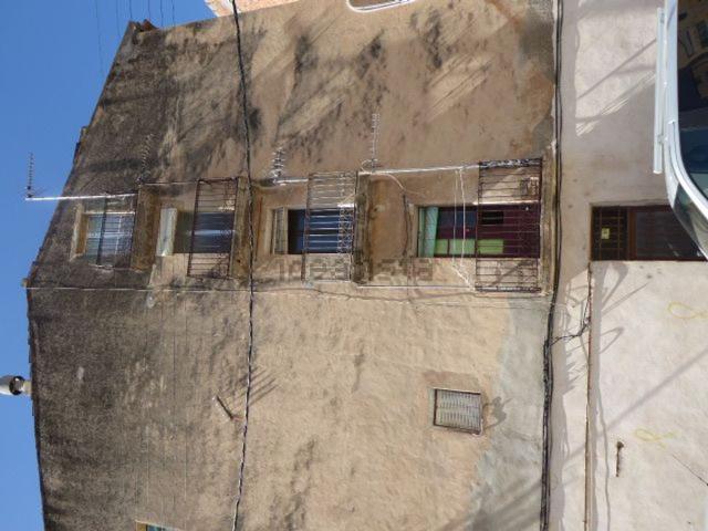 Piso, Tortosa