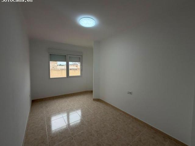 ¡PISO TOTALMENTE REFORMADO, MUY LUMINOSO Y TODO EXTERIOR!