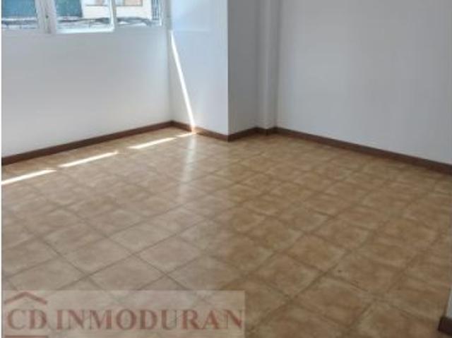 ¡PISO TOTALMENTE REFORMADO EN ALICANTE!