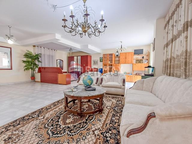 Piso, Travesía de Vigo San Xoán, Vigo
