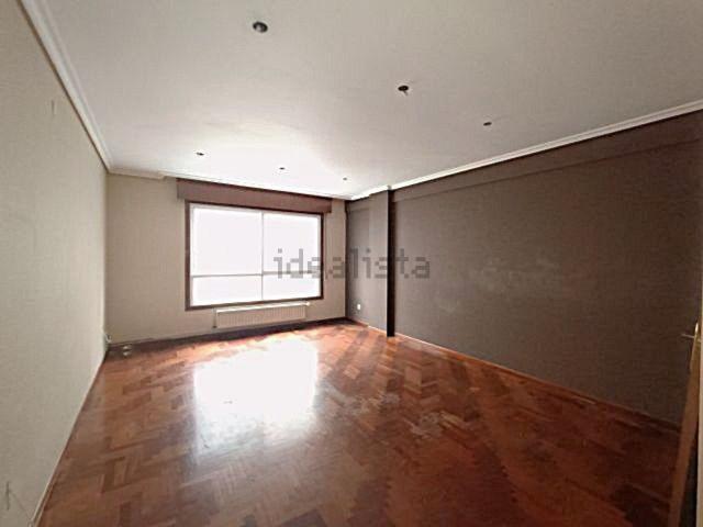 Piso, Travesía de Vigo San Xoán, Vigo