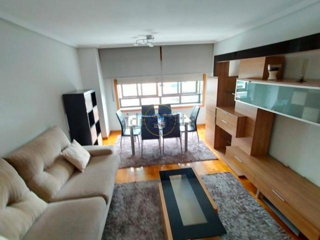 Piso, Travesía de Vigo San Xoán, Vigo