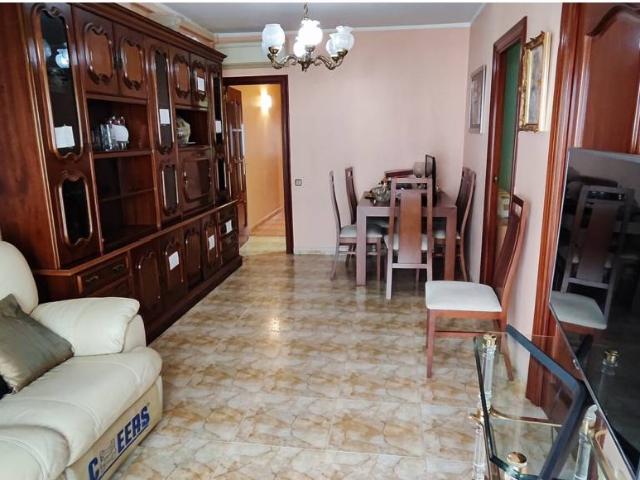 PISO UNICO EN LA ZONA