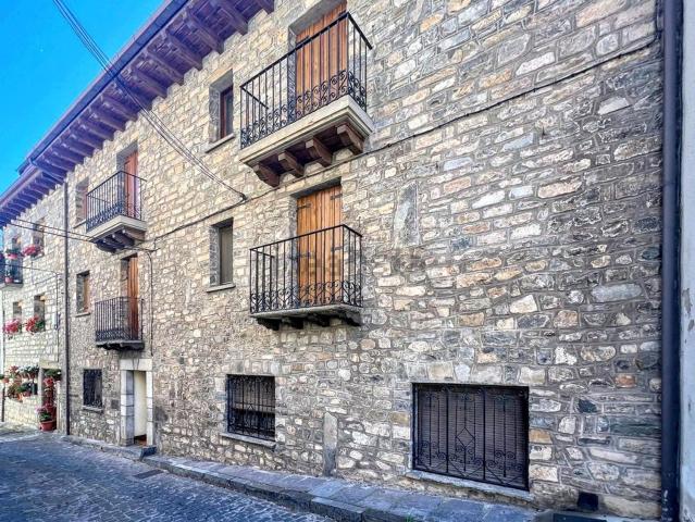 Piso, Valle de Hecho