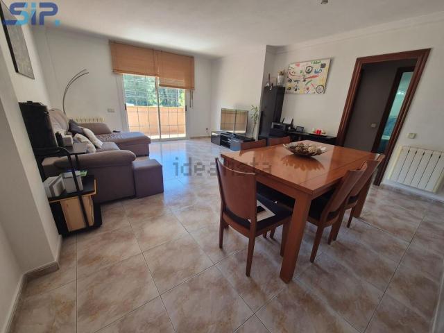 Piso, Vallirana