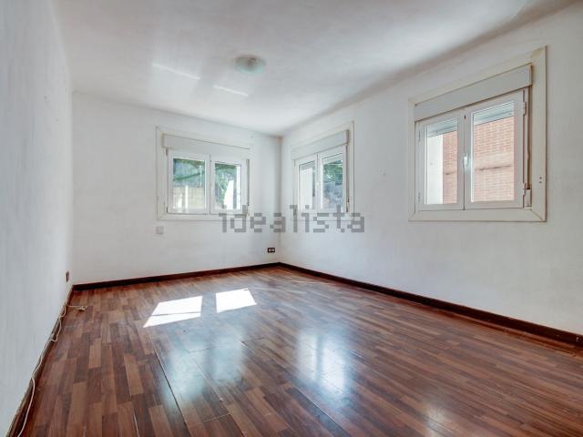 Piso, Vallirana