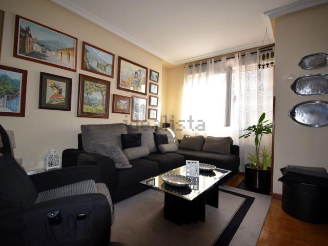 Piso, Vallobín, Oviedo