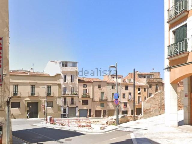 Piso, Valls
