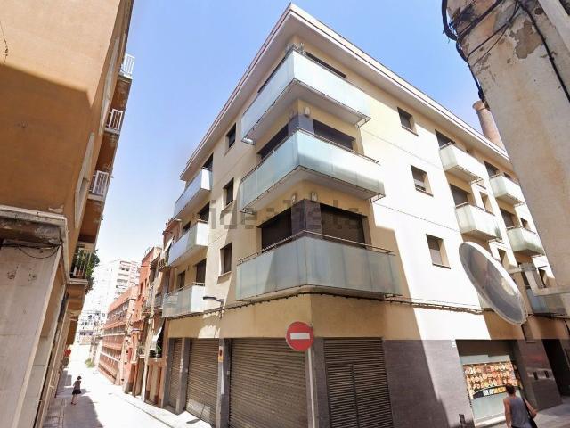 Piso, Valls