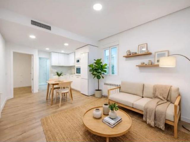 Piso Venta Madrid Capital, Lista