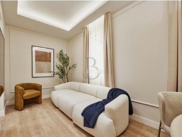 Piso Venta Madrid Capital, Lista