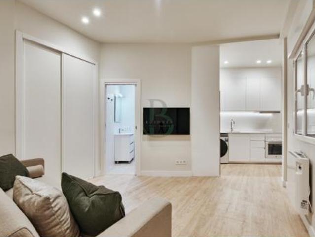 Piso Venta Madrid Capital, Lista
