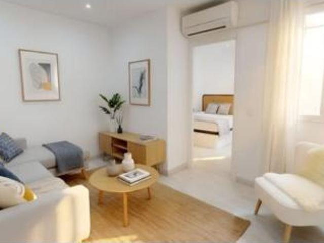 Piso Venta Madrid Capital, Lista