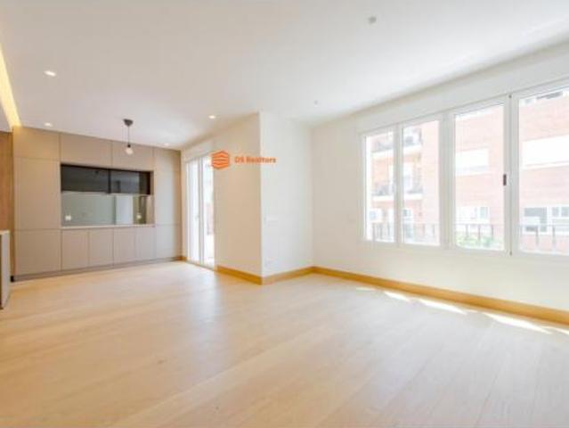 Piso Venta Madrid Capital, Lista