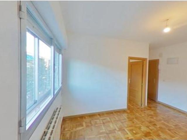 Piso Venta Madrid Capital, Palomeras Bajas