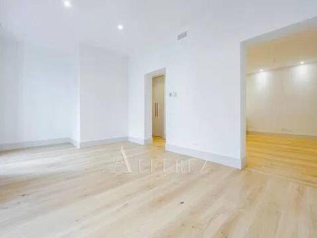 Piso Venta Madrid Capital, Trafalgar