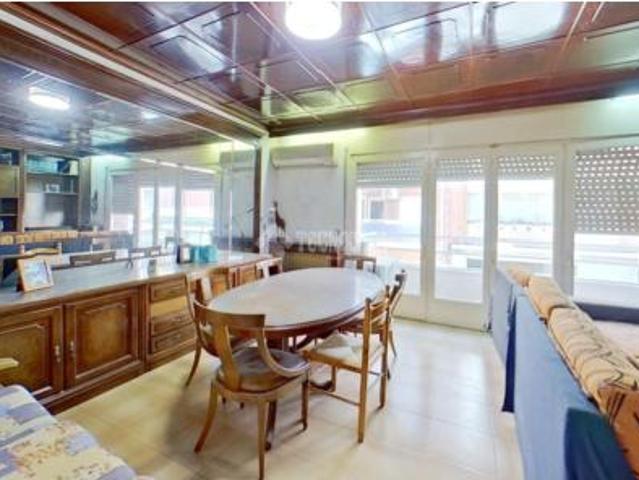 Casa adosada Venta Manresa, Plaça de Catalunya