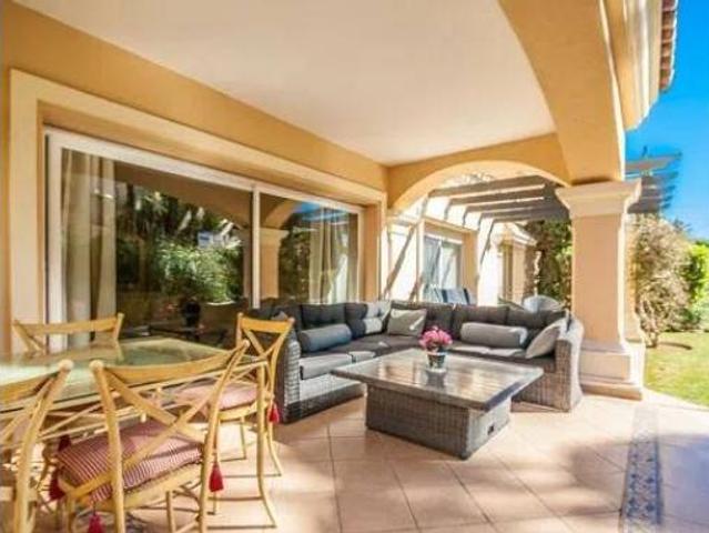 Piso Venta Marbella, Elviria