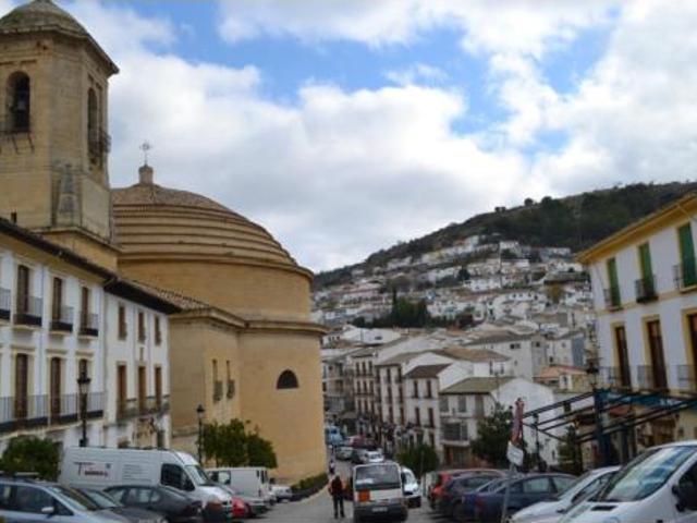 Piso Venta Montefrío, Montefrío