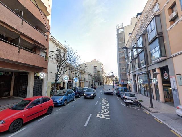 Casa venta, OCUPADO en Riera Miro sin posesión