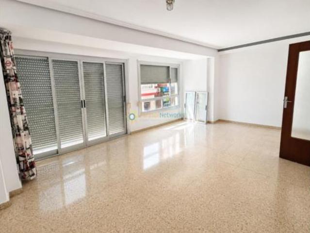 Piso Venta Oliva, Nucli Urbà