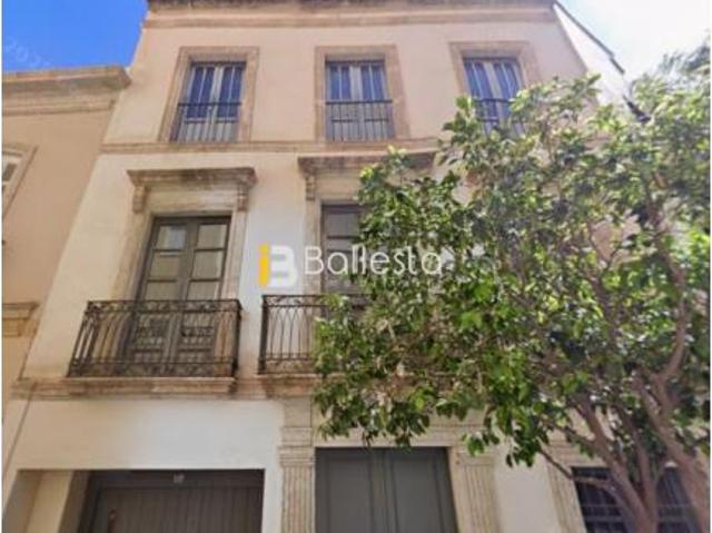 Piso Venta Almería Capital, Centro