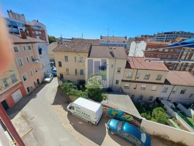 Piso Venta Burgos Capital, El Crucero Cortes