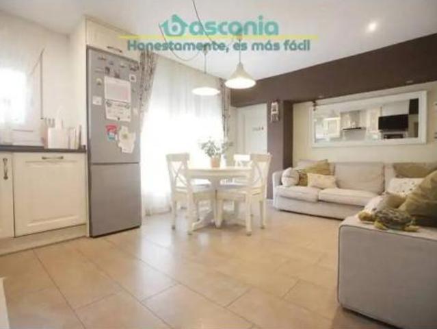 Piso Venta Basauri, Urbi