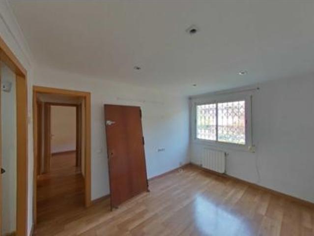 Piso Venta Barcelona Capital, Ciutat Meridiana