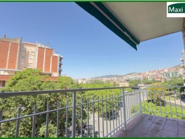 Piso Venta Barcelona Capital, El Baix Guinardó