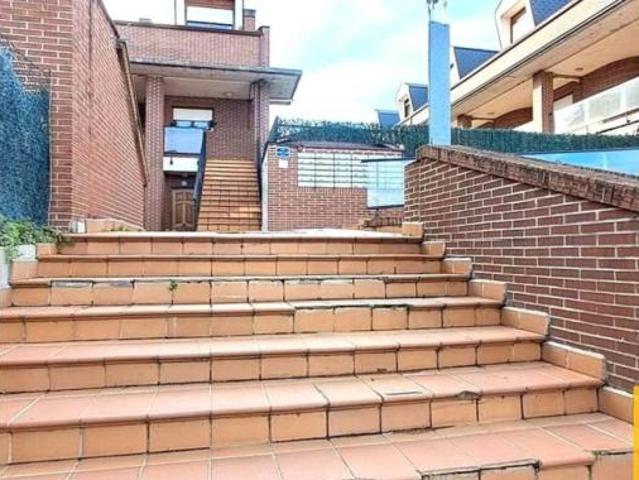 Piso Venta El Astillero, El Astillero