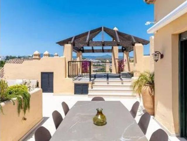 Piso Venta Estepona, El Paraíso Atalaya Benamara
