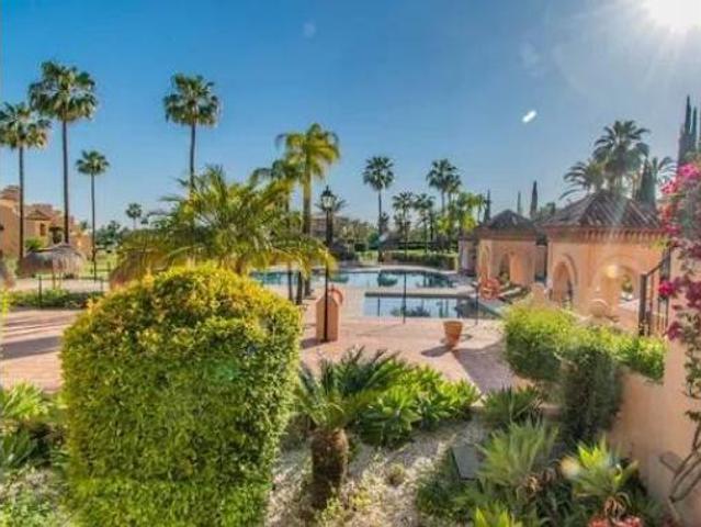 Piso Venta Estepona, El Paraíso Atalaya Benamara