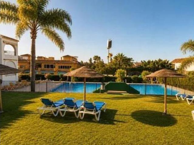 Piso Venta Estepona, El Paraíso Atalaya Benamara