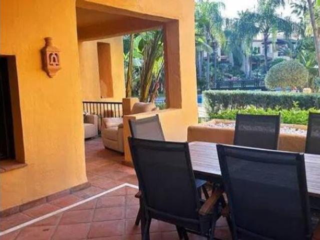 Piso Venta Estepona, El Paraíso Atalaya Benamara