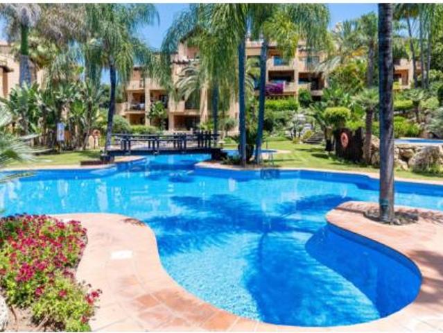 Piso Venta Estepona, El Paraíso Atalaya Benamara