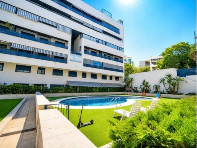 Piso Venta Estepona, Puerto