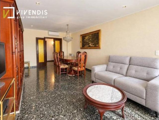 Piso Venta Lleida Capital, Instituts