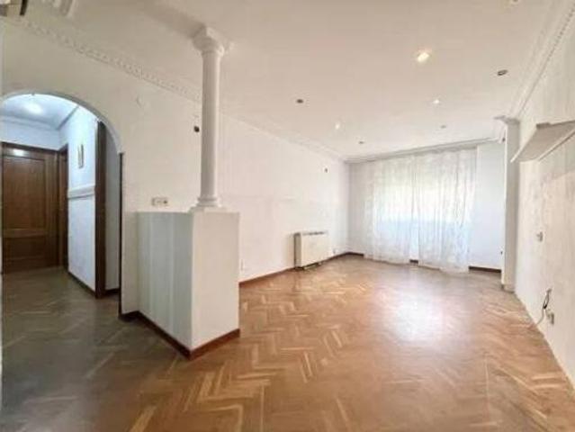 Piso Venta Parla, Reyes