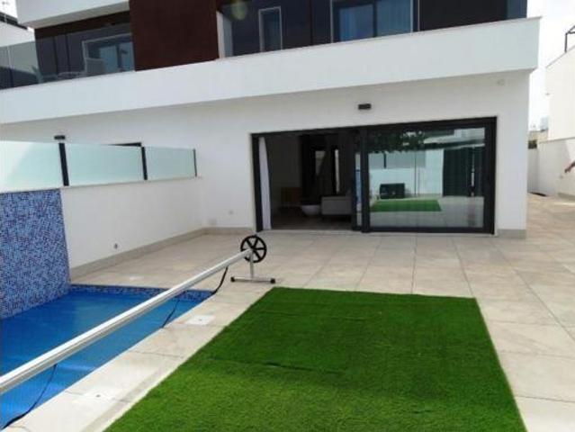 Piso Venta Pilar de la Horadada, Núcleo