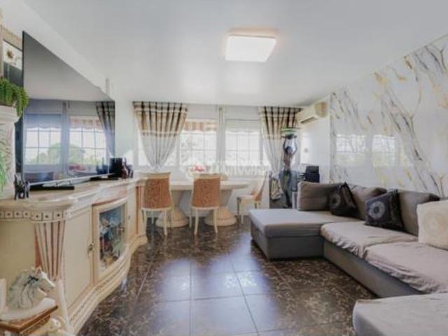 Piso Venta Sant Boi de Llobregat, Camps Blancs