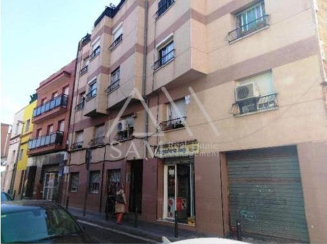 Piso Venta Santa Coloma de Gramenet, Fondo