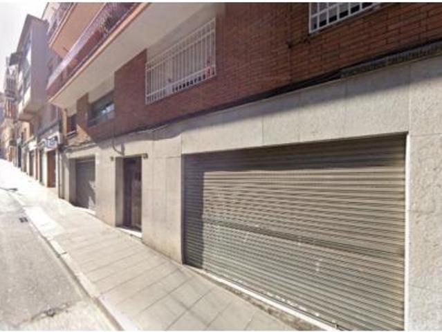 Piso Venta Santa Coloma de Gramenet, Fondo